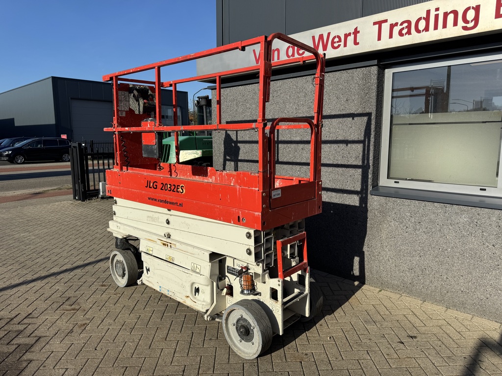 JLG 2032ES Schaarhoogwerker / Scissor lift 8Meter Werkhoogte 2016 Elektrisch