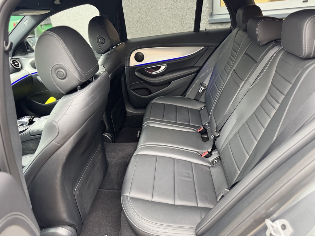 Mercedes-Benz E-klasse Estate 300 de AMG Line 2020 Led / ACC / Leder MARGE