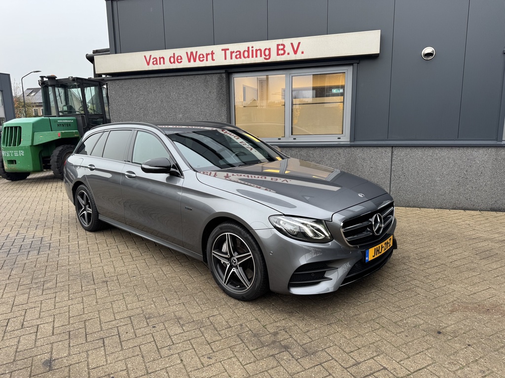 Mercedes-Benz E-klasse Estate 300 de AMG Line 2020 Led / ACC / Leder MARGE