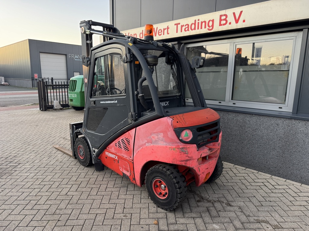 Linde H25D Triplo 590 Freelift / Sideshift / Vorkversteller VW Diesel 2007