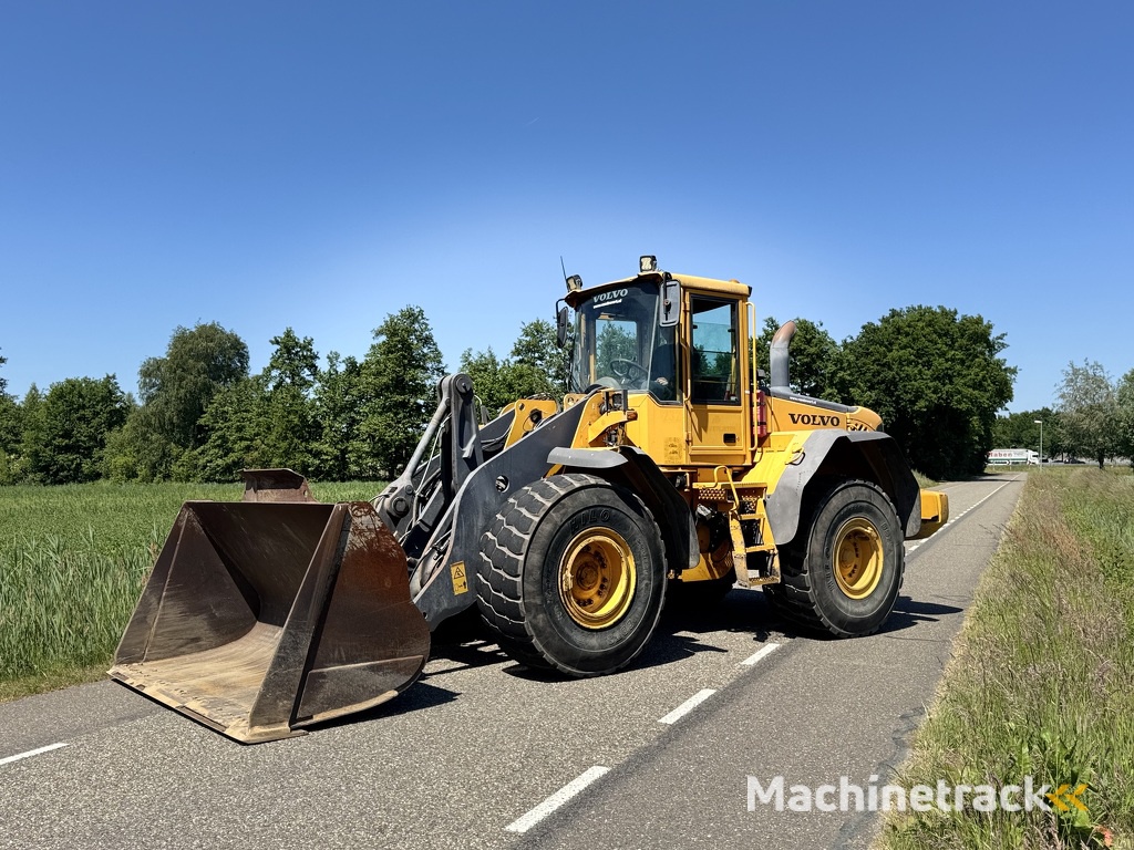 VOLVO - L110E - Shovel - Wheelloader  - 2005 - 9375 hours -