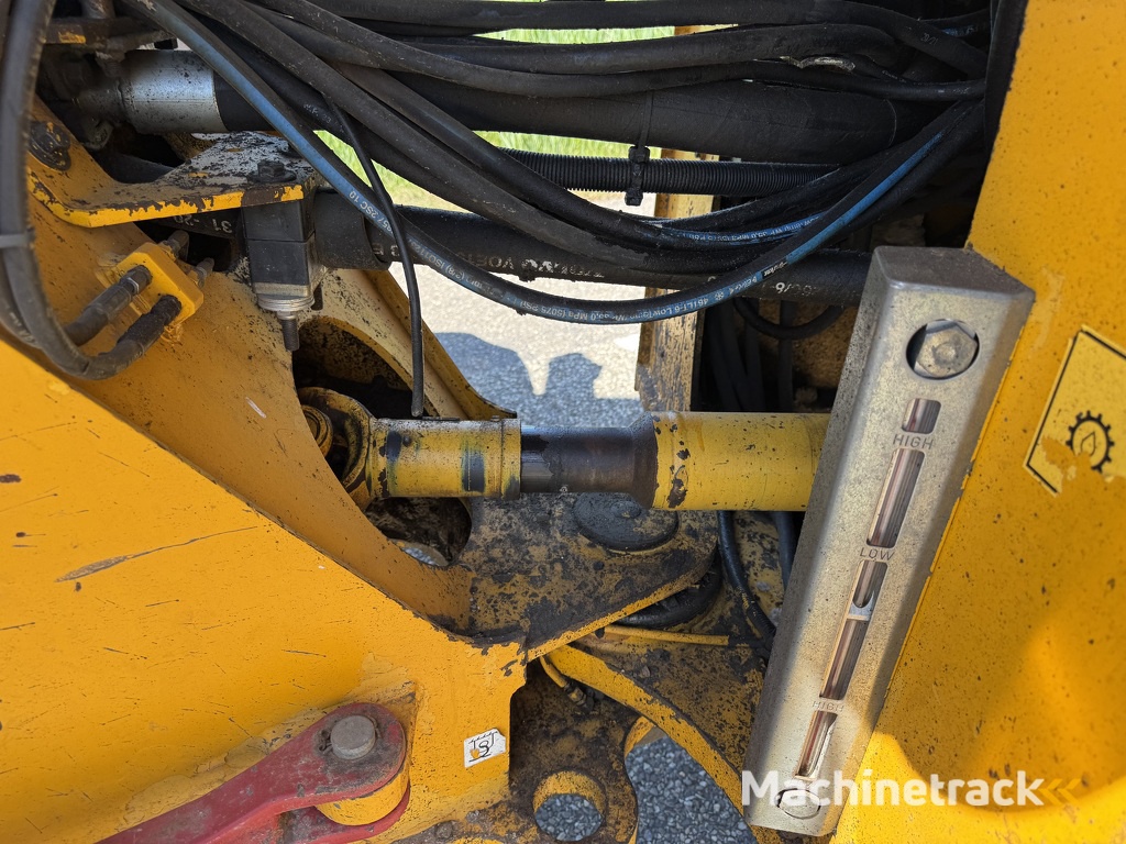 VOLVO - L110E - Shovel - Wheelloader  - 2005 - 9375 hours -