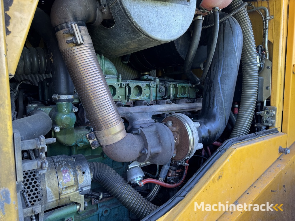 VOLVO - L110E - Shovel - Wheelloader  - 2005 - 9375 hours -