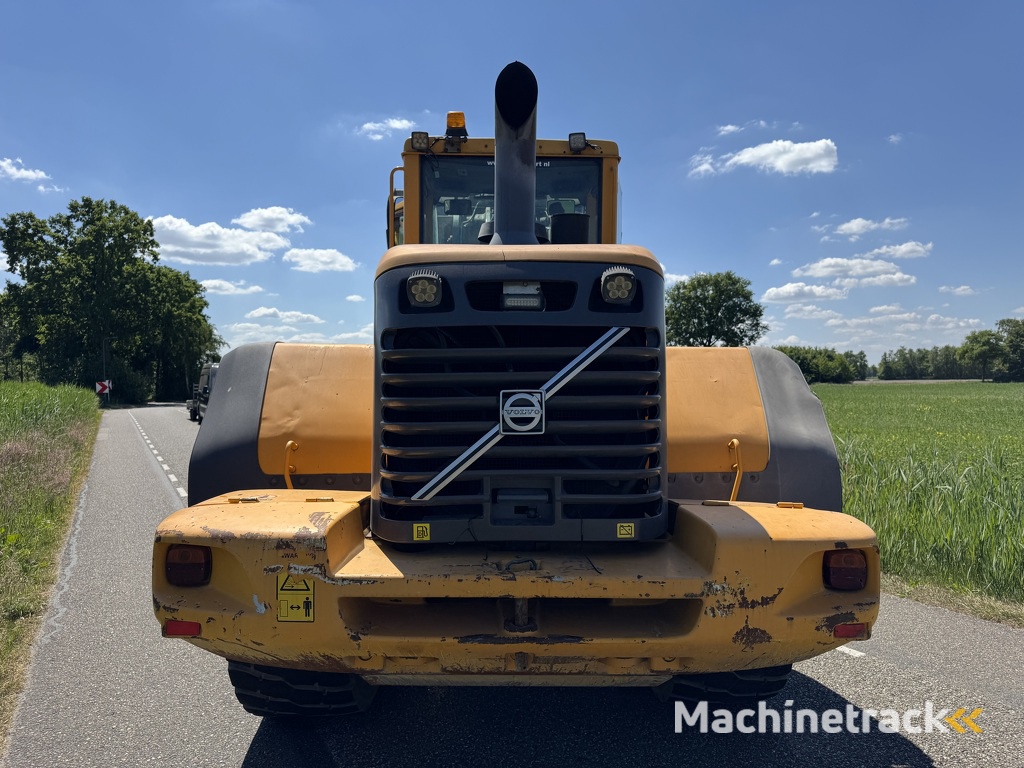 VOLVO - L110E - Shovel - Wheelloader  - 2005 - 9375 hours -