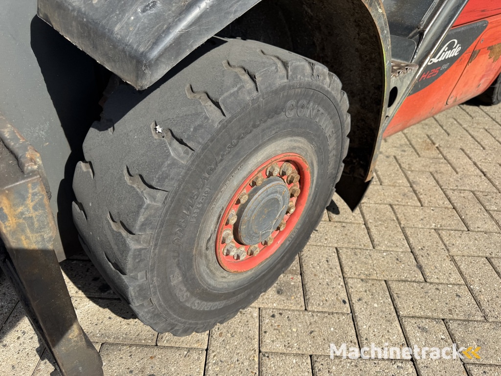 Linde H25D-02 Triplo 470 Freelift / Sideshift  VW Diesel 2014