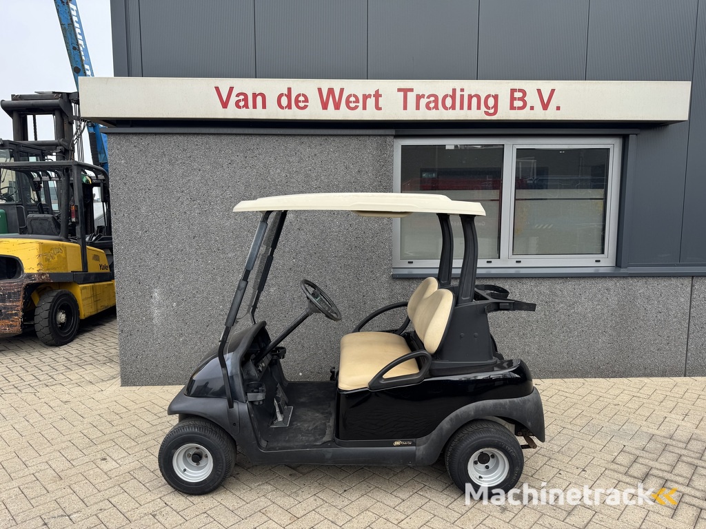 Golfcar CLUBCAR PRESEDENT zwart 2 zits Benzine golfkar cart