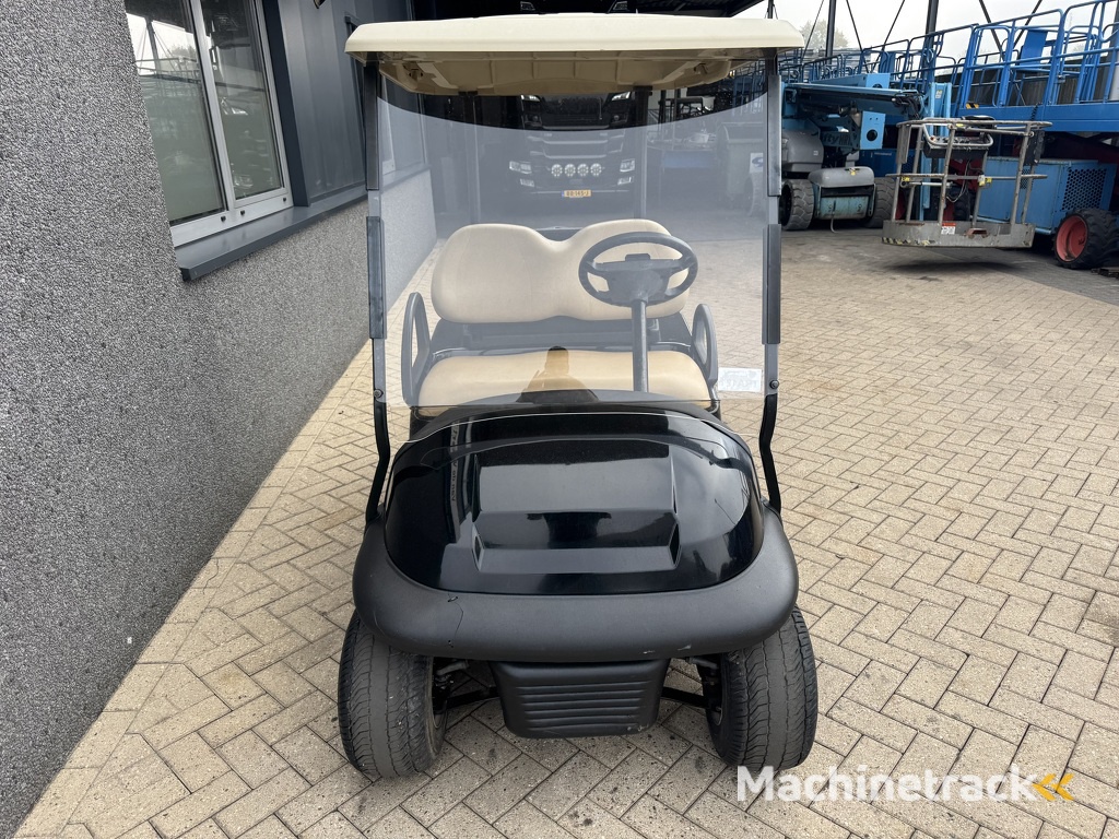 Golfcar CLUBCAR PRESEDENT zwart 2 zits Benzine golfkar cart