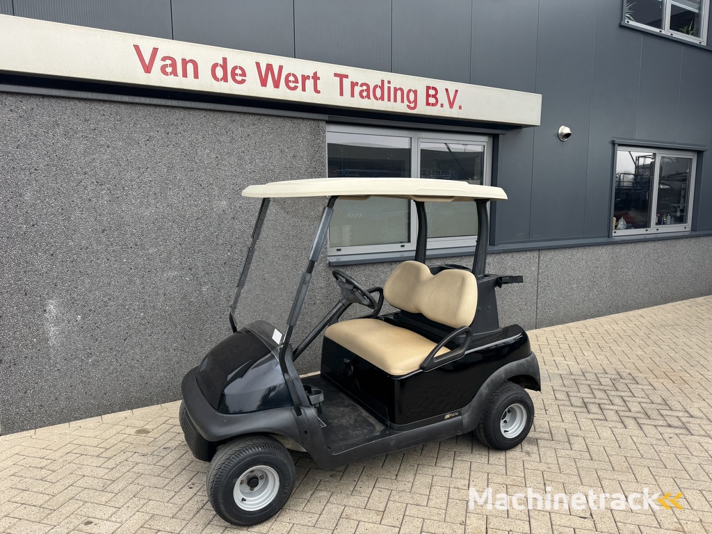 Golfcar CLUBCAR PRESEDENT zwart 2 zits Benzine golfkar cart