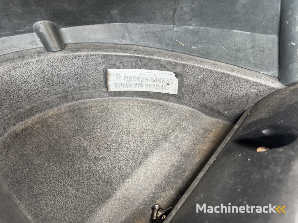 Golfcar CLUBCAR PRESEDENT zwart 2 zits Benzine golfkar cart