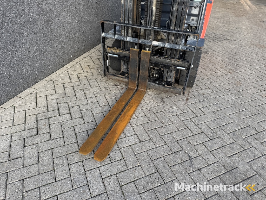 Toyota 02-8FGKF20 Triplo 470 Freelift/Sideshift 2020 Lpg