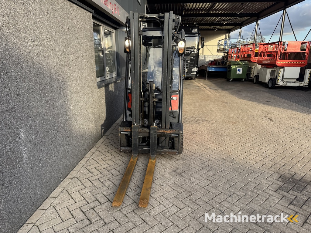 Linde H18T-01 Triplo 500 Freelift / Sideshift LPG 2012