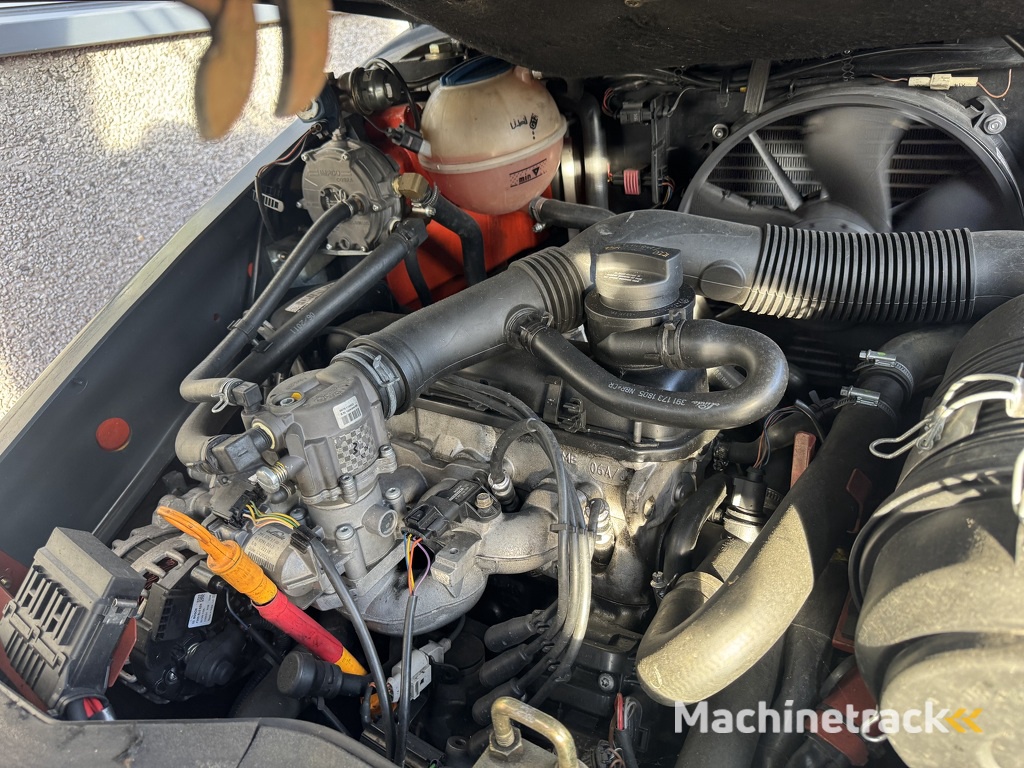 Linde H18T-01 Triplo 500 Freelift / Sideshift LPG 2012