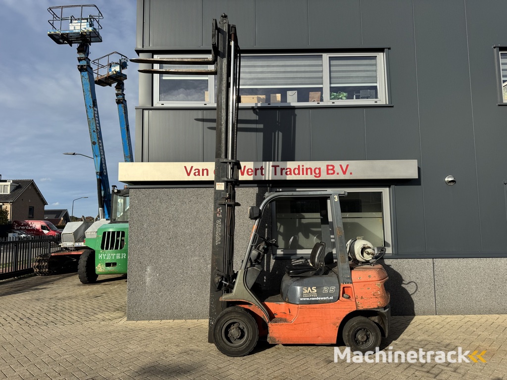 Toyota 42-7FGF25 duplo 400 3e / 4e Functie LPG 2001