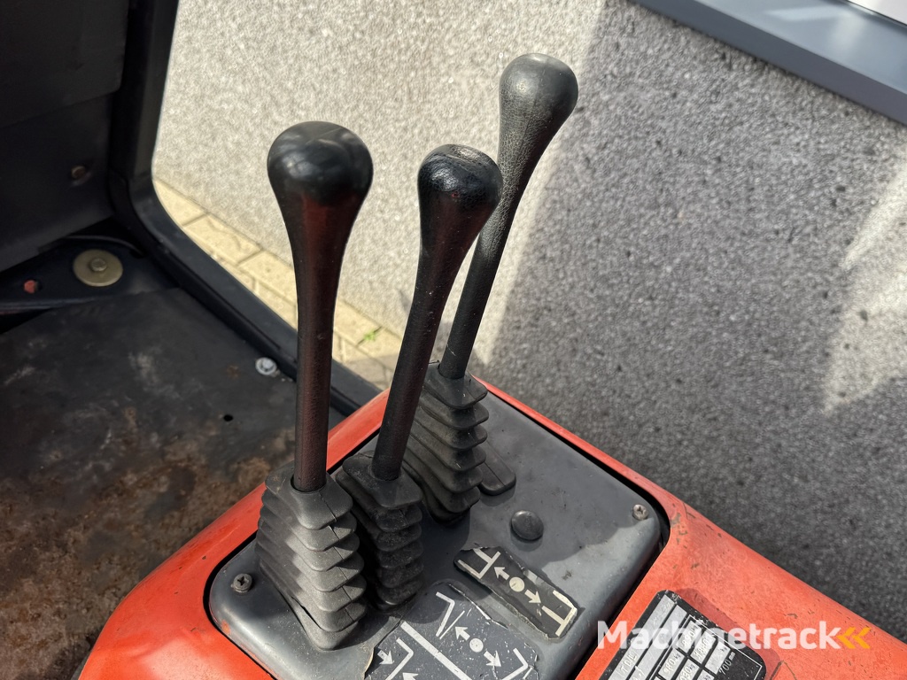 Linde H25D-02 Triplo 640 Freelift / Sideshift / 4e functie Diesel 1995