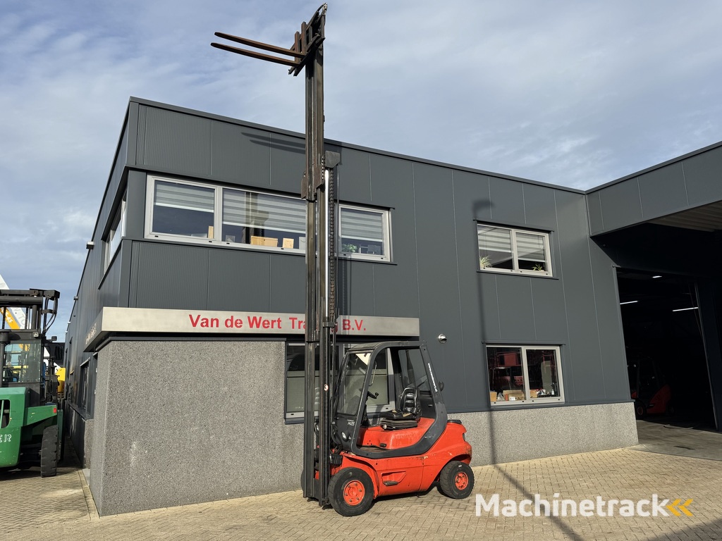 Linde H25D-02 Triplo 640 Freelift / Sideshift / 4e functie Diesel 1995