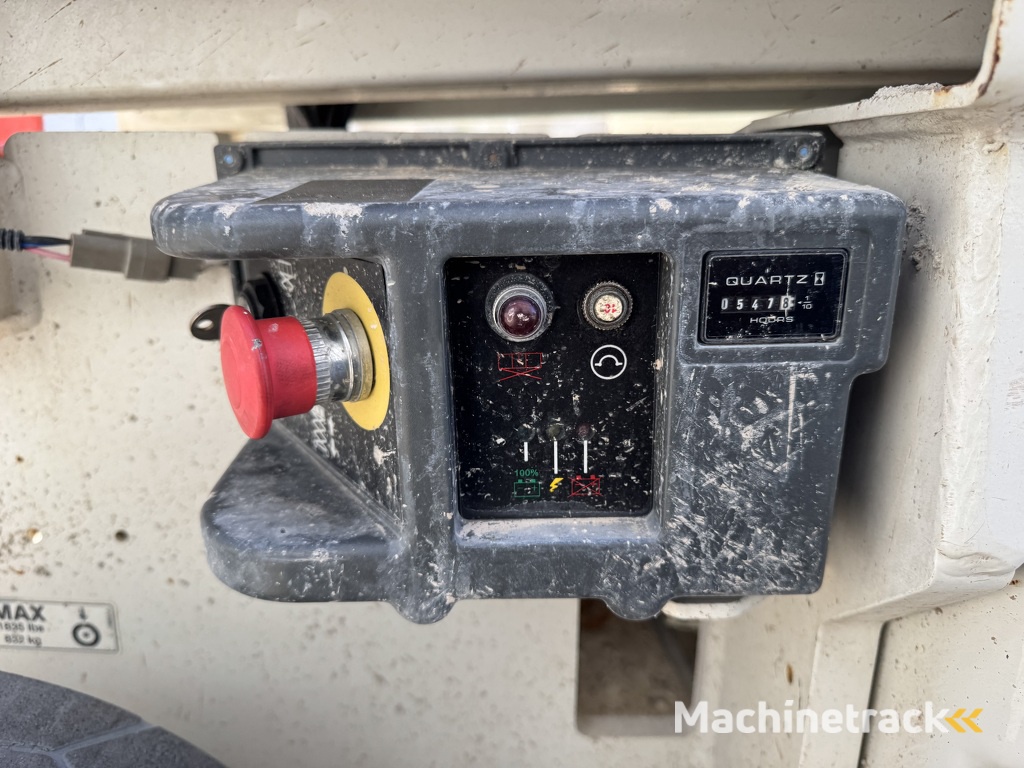 JLG 2032ES Schaarhoogwerker / Scissor lift 8Meter Werkhoogte 2016 Elektrisch