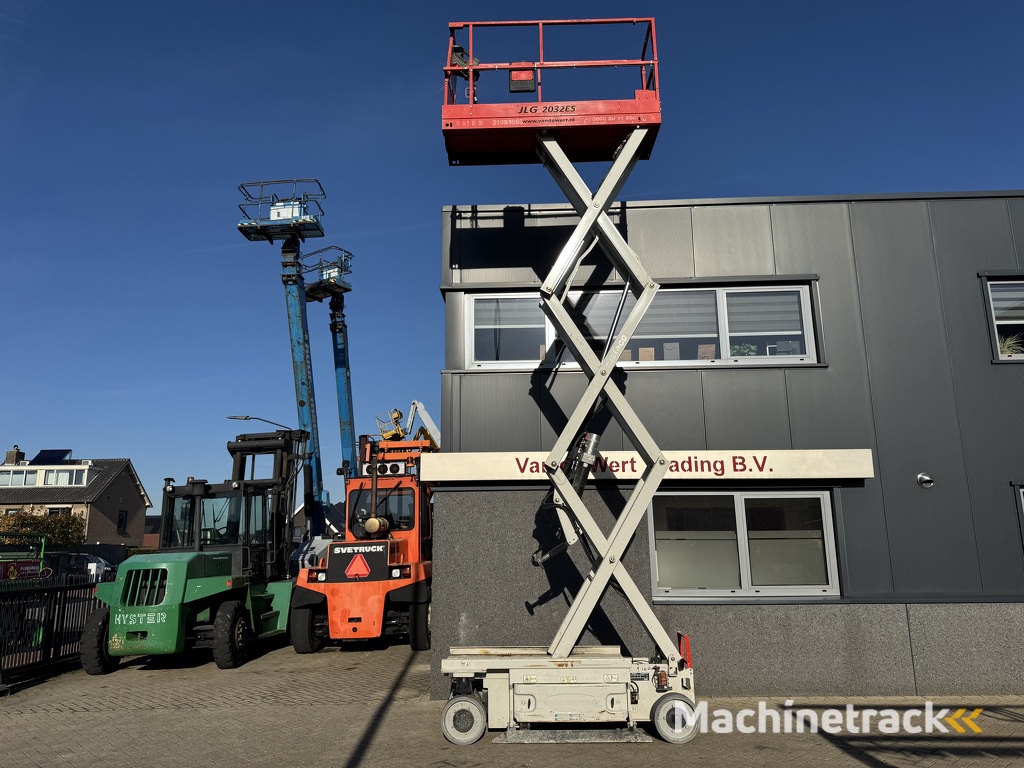 JLG 2032ES Schaarhoogwerker / Scissor lift 8Meter Werkhoogte 2016 Elektrisch