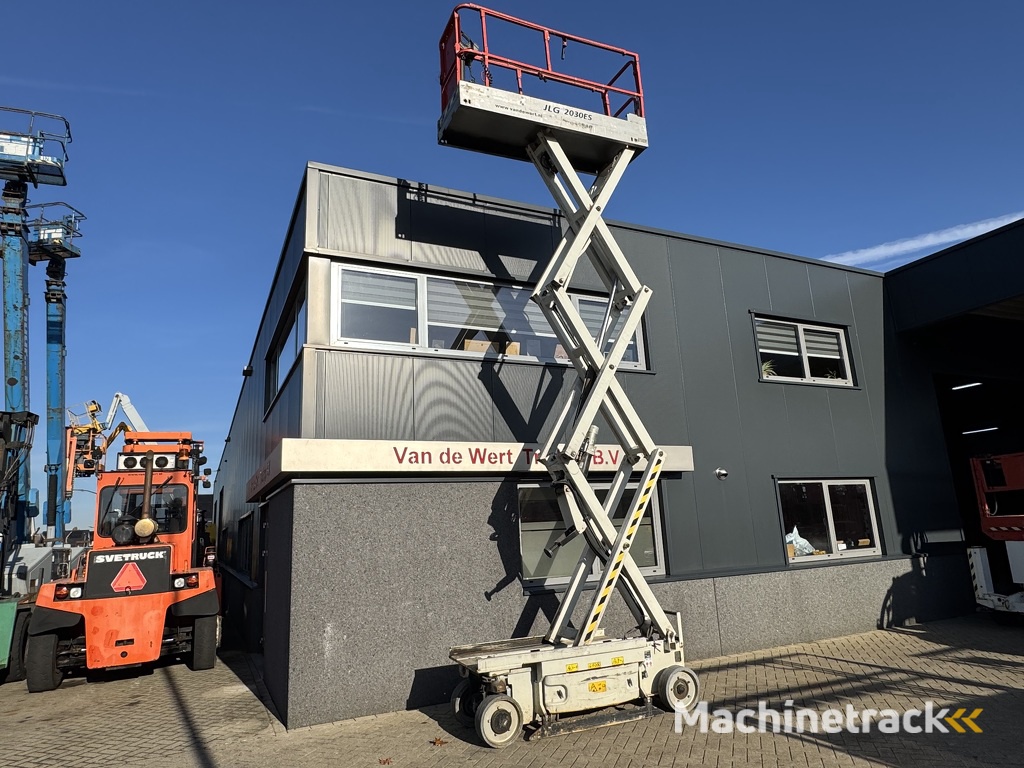 JLG 2030ES Schaarhoogwerker / Scissor lift 8Meter Werkhoogte 2014 Elektrisch