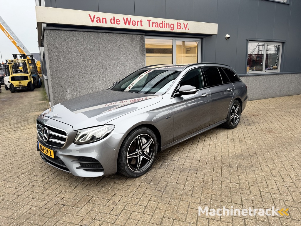Mercedes-Benz E-klasse Estate 300 de AMG Line 2020 Led / ACC / Leder