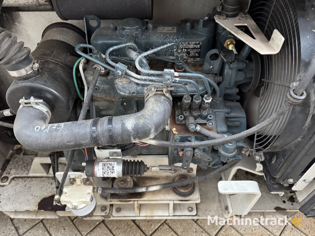 Genie GS 3369 RT  Hoogwerker / Arbeitsbuhne 12mtr werkhoogte 4x4 Kubota DIESEL 2013