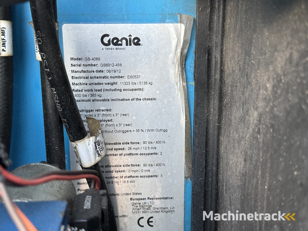 GENIE GS 4069 RT  Hoogwerker / Arbeitsbuhne 14mtr werkhoogte 4x4 Kubota DIESEL 2012