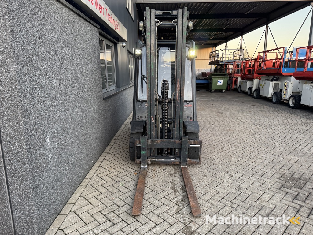 Linde H25D-02 Triplo 550 Freelift / Sideshift / 4e functie VW Diesel 2014