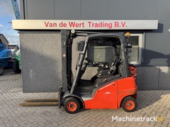 linde-h18t-01-triplo-500-freelift---sideshift-lpg-2012