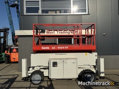 genie-gs-4069-rt-hoogwerker---arbeitsbuhne-14mtr-werkhoogte-4x4-kubota-diesel-2013