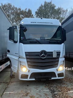 mercedes-benz-actros-actros-2542ll-machine-transporter---oprij-vrachtwagen-6x2---acc---ahk---tuv-8-2026---nl-truck