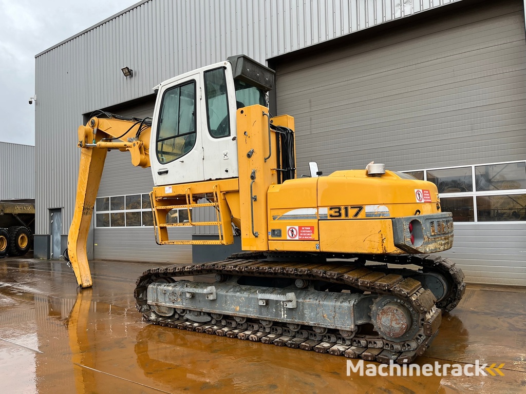 Liebherr R317 Litronic Material Handler
