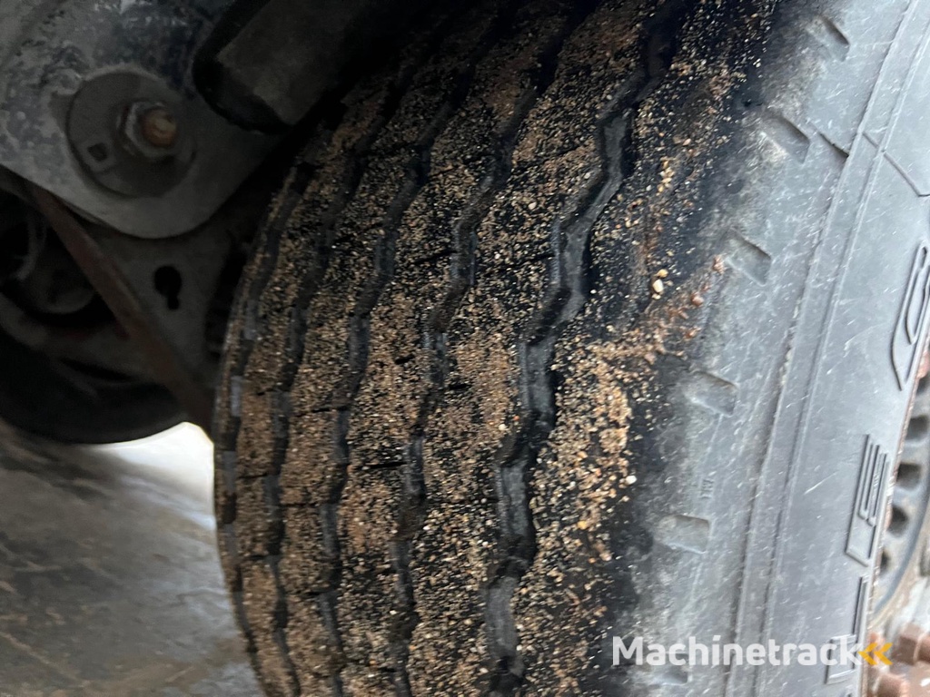 STAS S300ZX Tri/A Walking Floor