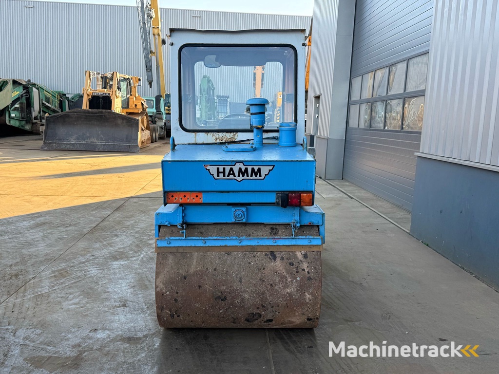 Hamm DV 3.22 Double Drum