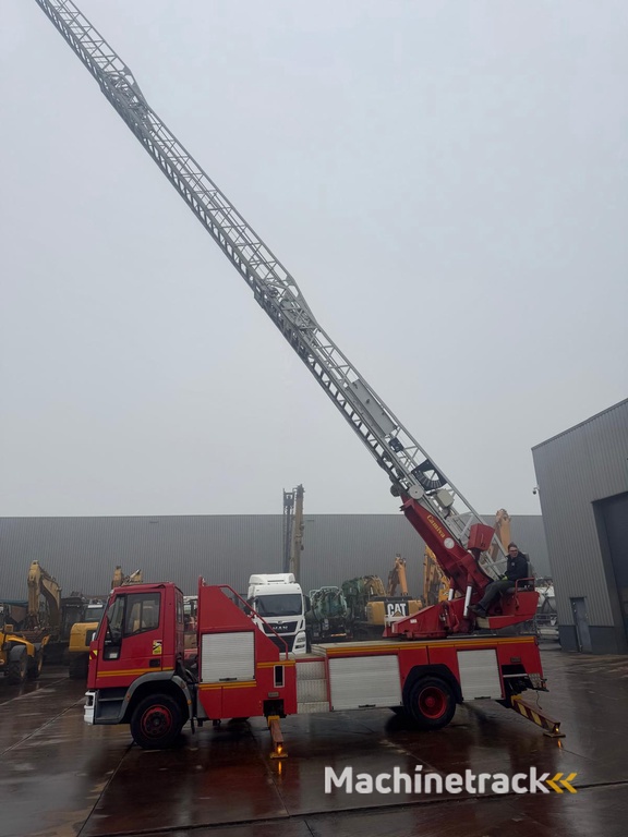 Iveco 130E23 4x2 Firetruck