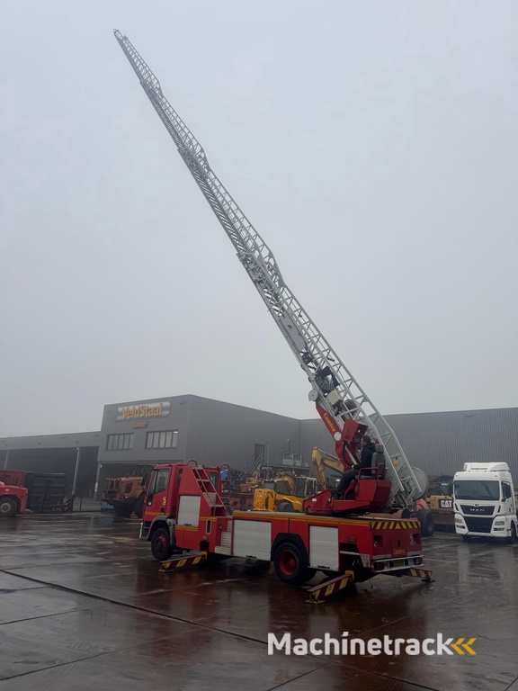 Iveco 130E23 4x2 Firetruck