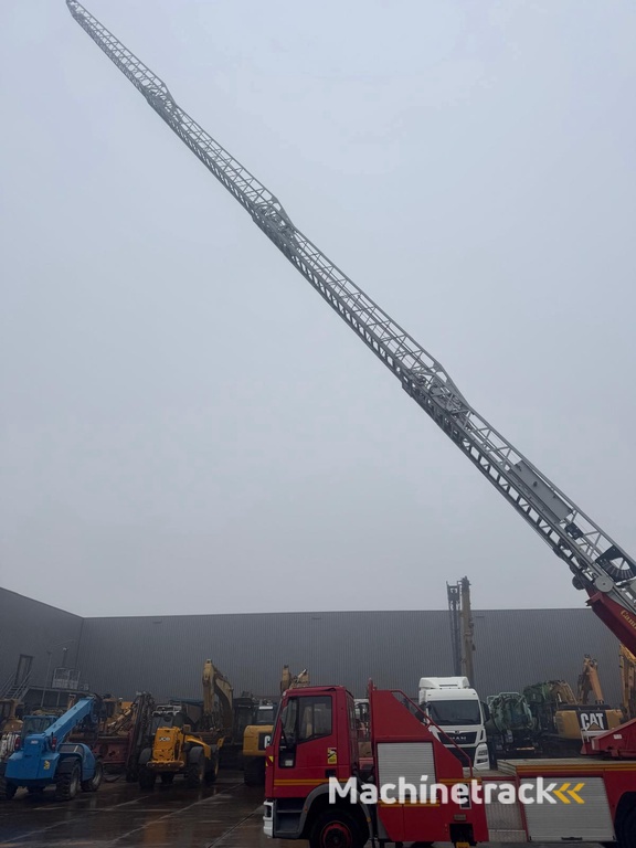 Iveco 130E23 4x2 Firetruck