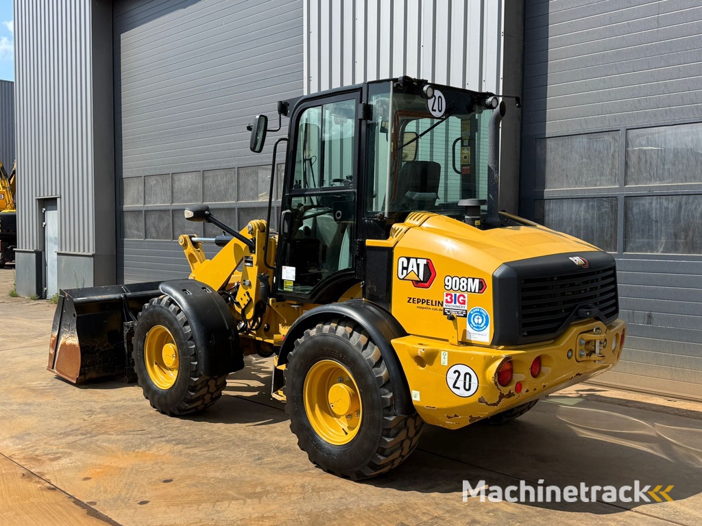 Caterpillar 908M