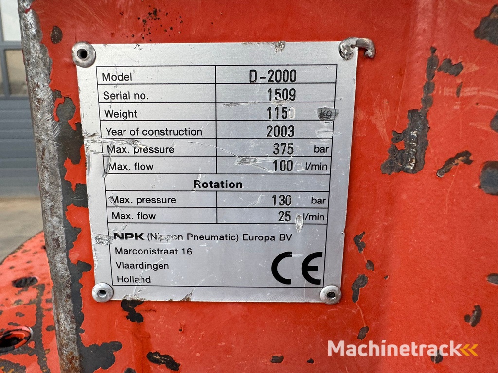 NPK D-2000 CW30 CW40 Sorting Grapple