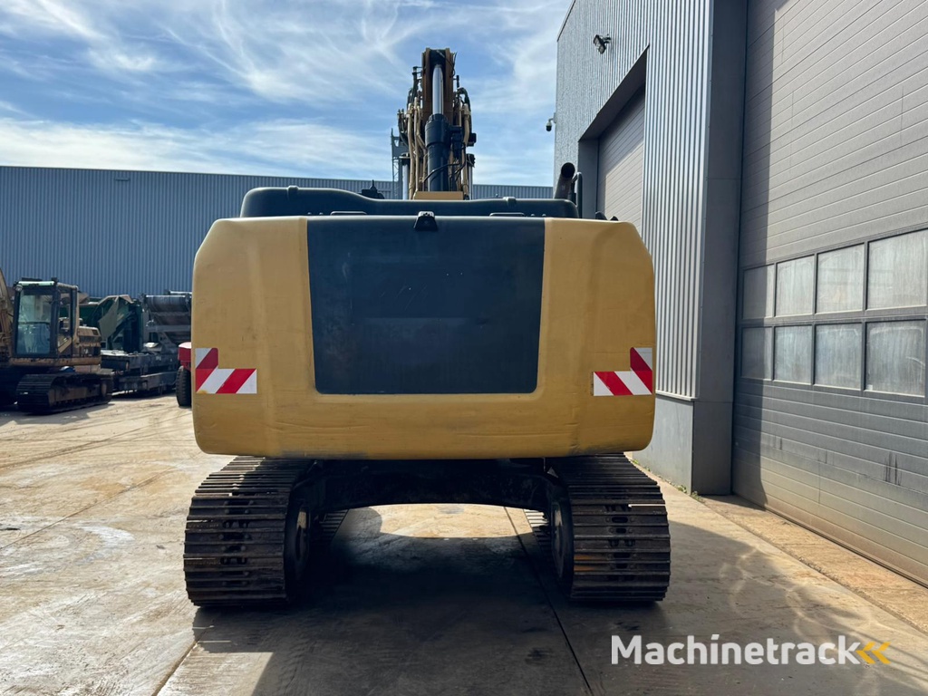 Caterpillar 323EL