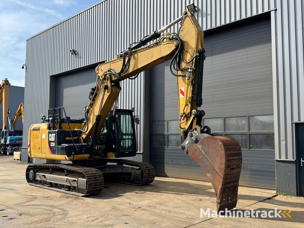 Caterpillar 323EL