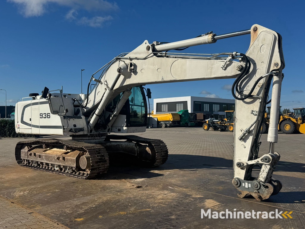 Liebherr R936 LC
