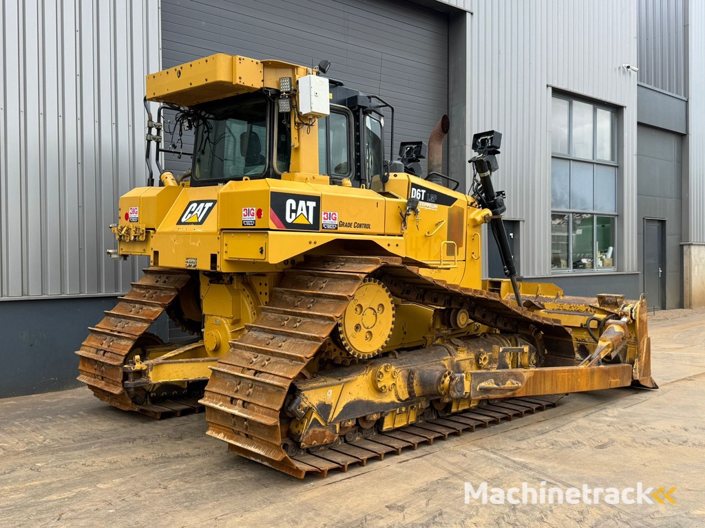 Caterpillar D6T LGP