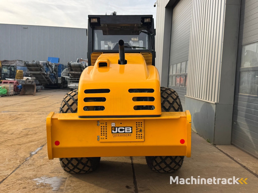 JCB VM166D