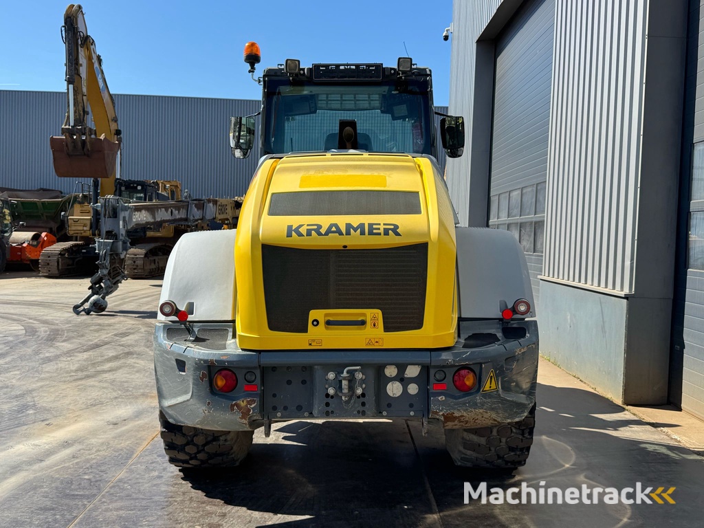 Kramer 8155 / Wacker Neuson / Forks / bucket
