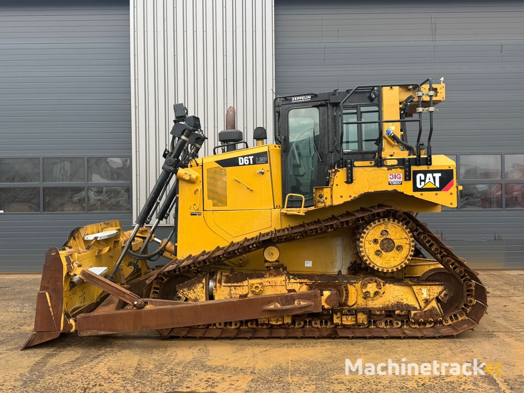 Caterpillar D6T LGP