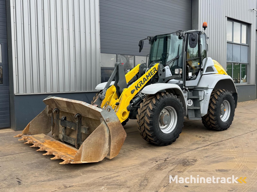 Kramer 8155 / Wacker Neuson / Forks / bucket