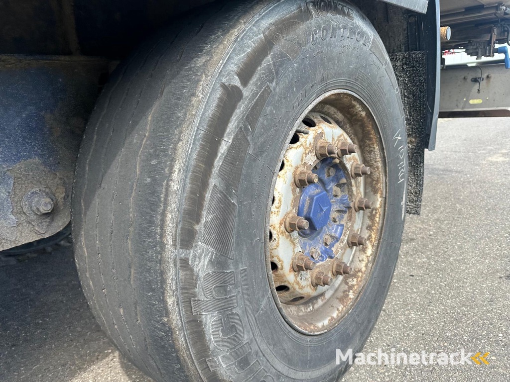 Gray and Adams Meat Hook Thermo King SLXE 400