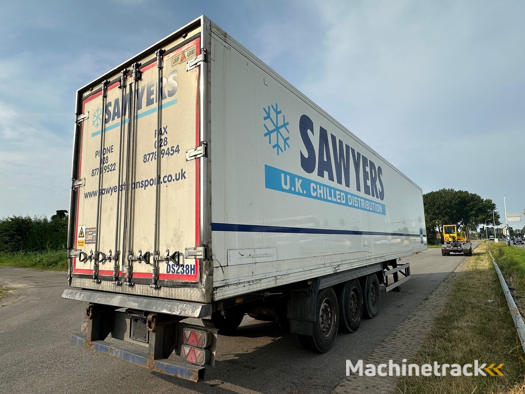 Gray and Adams Meat Hook Thermo King SLXE 400