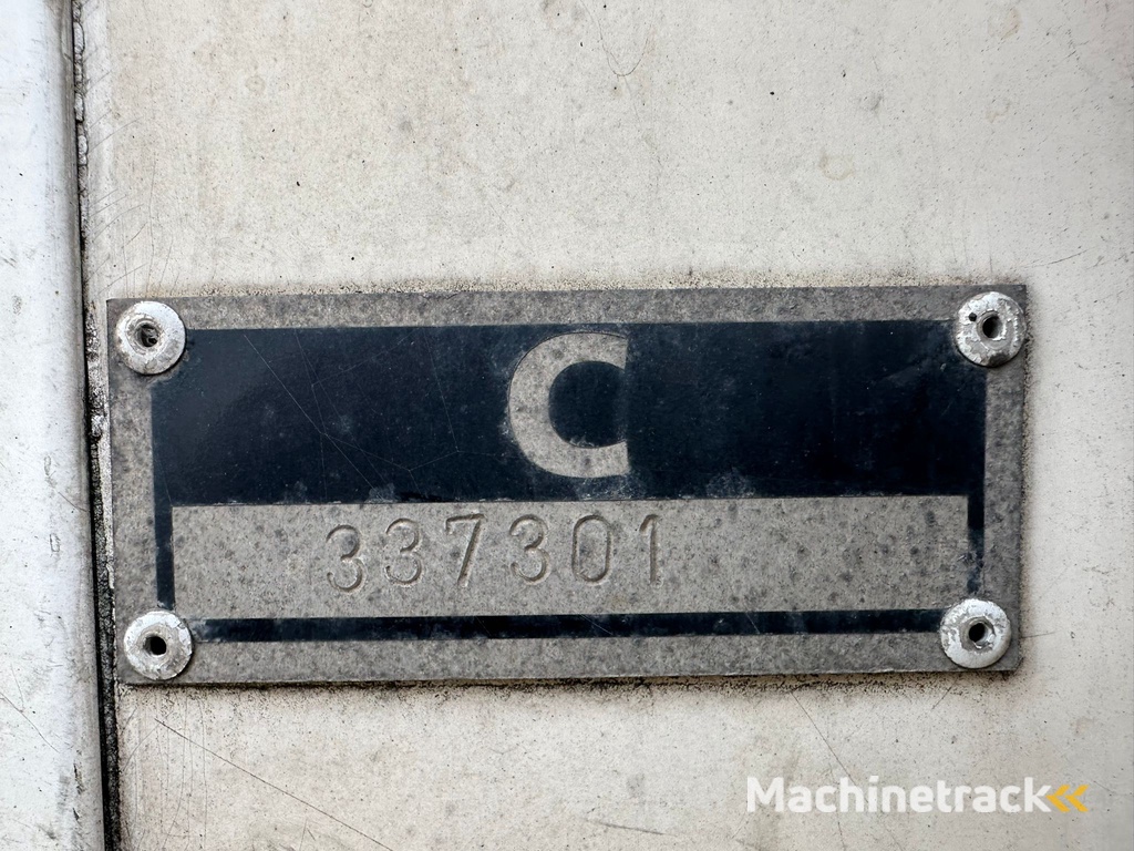 Gray and Adams Meat Hook Thermo King SLXE 400