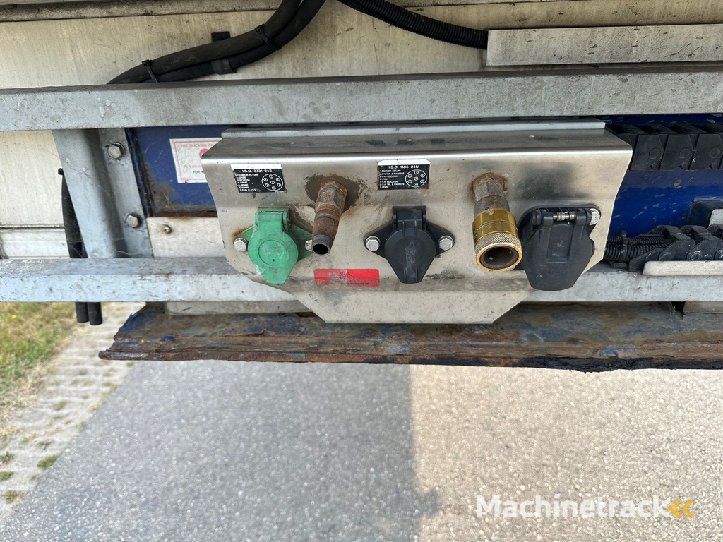 Gray and Adams Meat Hook Thermo King SLXE 400