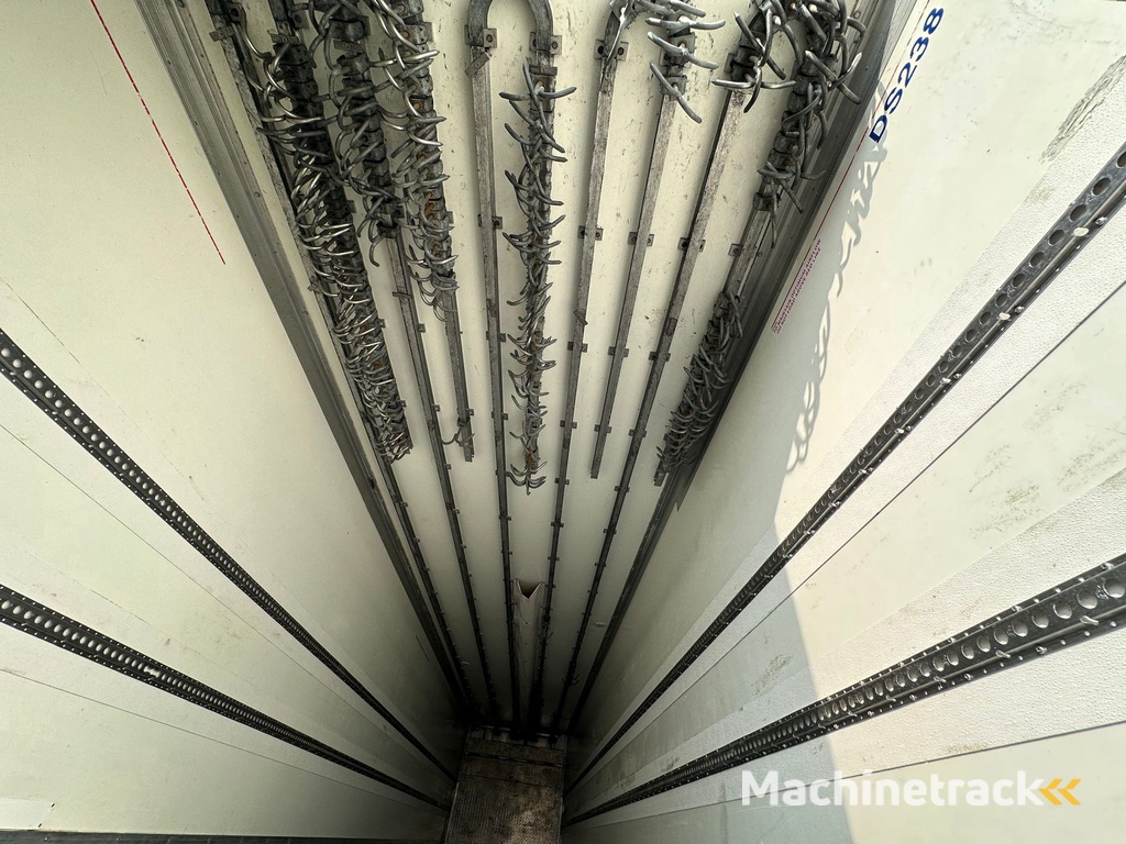 Gray and Adams Meat Hook Thermo King SLXE 400